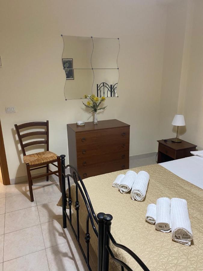 Casa vacanze, a due passi da Taormina (ME) Letojanni Exterior foto